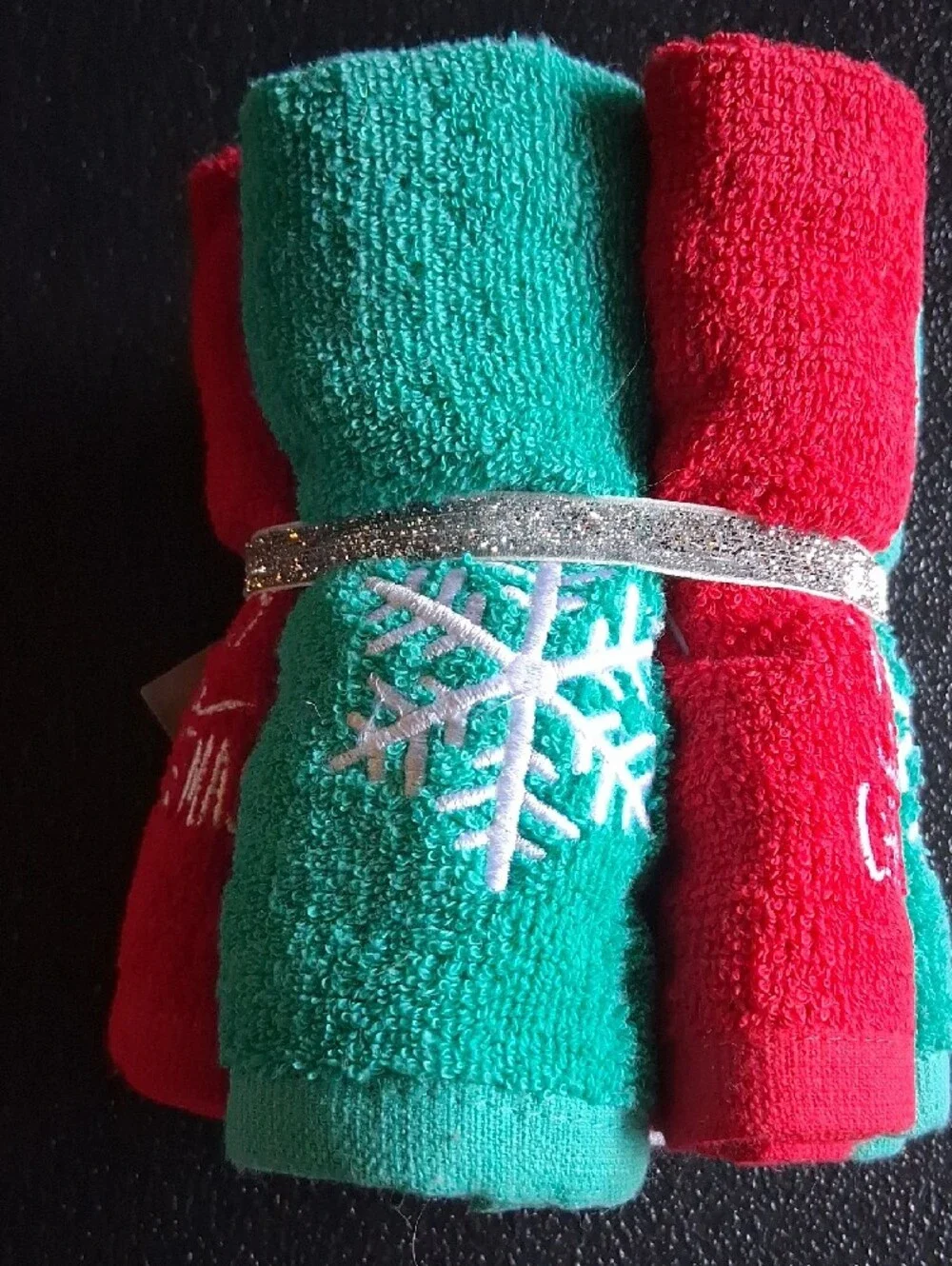St. Nicholas Round Red White Teal Holiday Washcloth Trio